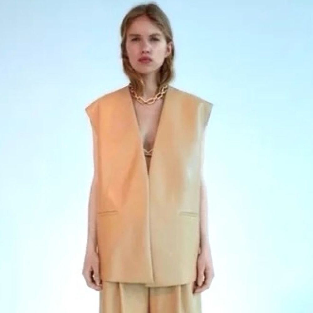 NWT ZARA FAUX LEATHER VEST XS